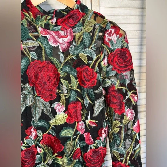 Boston Proper Festive Rose Embroidered Lace Long Sleeve Sheath Dress - Picture 6 of 7